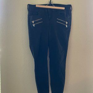 Black Zipper Jeans